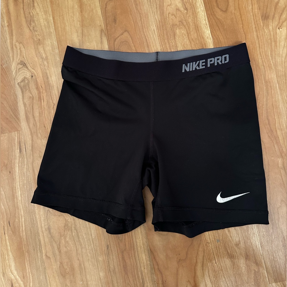 Nike Pro women’s black athletic shorts